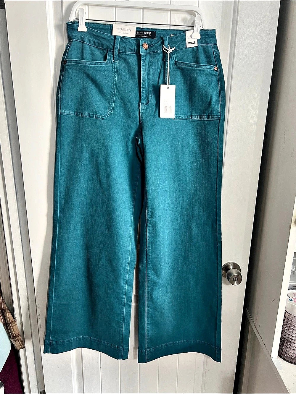 Judy Blue Mid Rise Utility Wide Leg Jeans in Teal Blue Waist 11